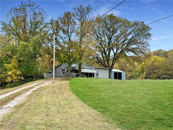 21199 Dover Depot Rd, Dover, MO 64022