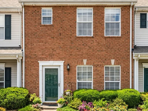 237 Northcrest Commons Cir, Nashville, TN 37211