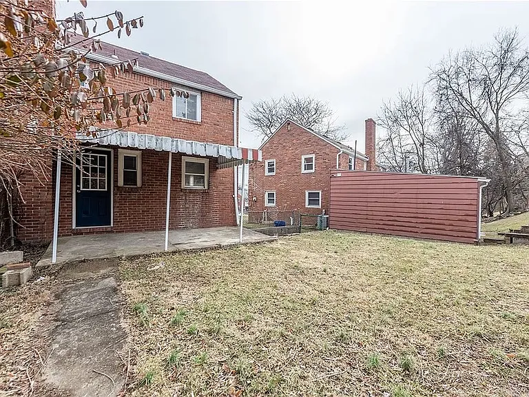 12 Wenzell Pl — Photo 32