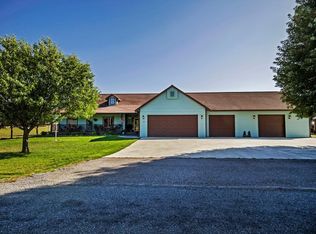 132 Heights Loop, Bonners Ferry, ID 83805