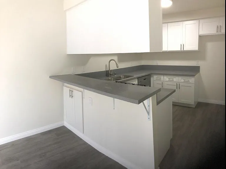 17071 Grove Cir #B — Photo 12