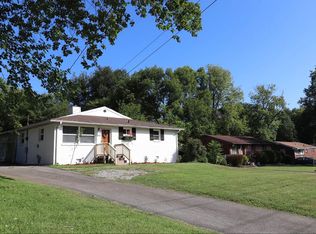 2912 Twin Lawn Dr, Nashville, TN 37214