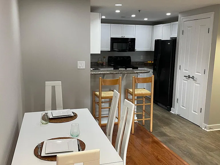 777 7th St NW #626 — Photo 27