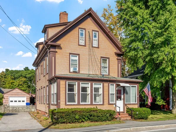94 School St, Manchester, MA 01944