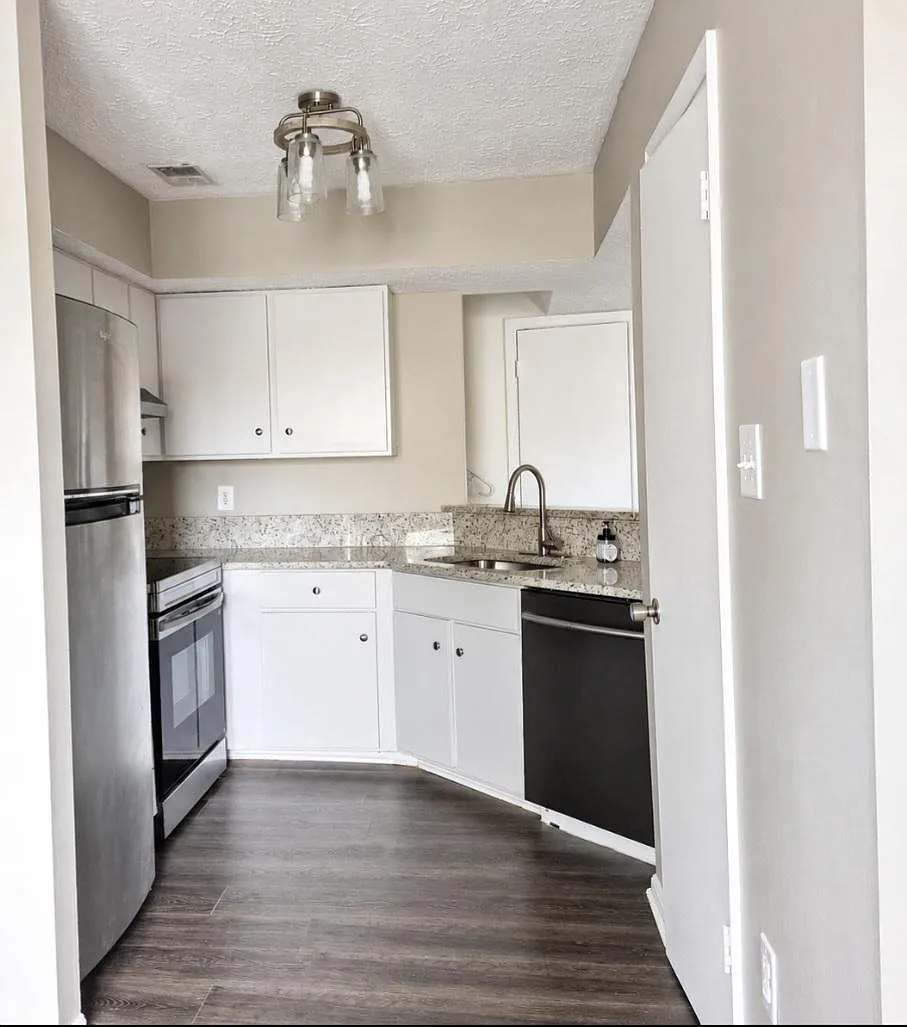46349 Columbus Drive - 1 — Photo 1