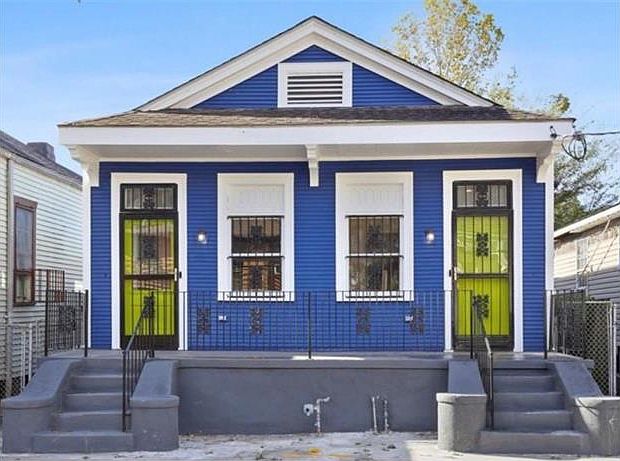 1st image of 2032 Saint Philip St