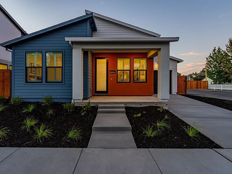 2269 San Miguel Ave — Photo 33