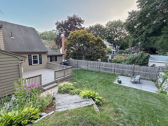 5th image of 204 Beech Ave