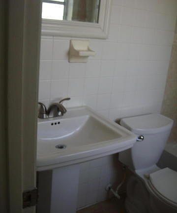 4th image of 401 E Ocean Ave APT 4