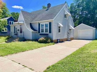 2021 W Grand Ave, Wisconsin Rapids, WI 54495