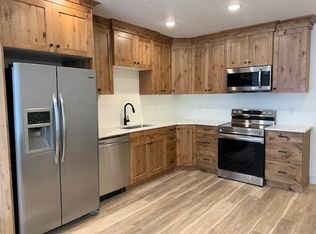 1685 E Crandall Dr, Springville, UT 84663