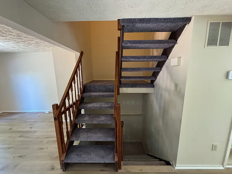 10303 Granite Creek Ln — Photo 8