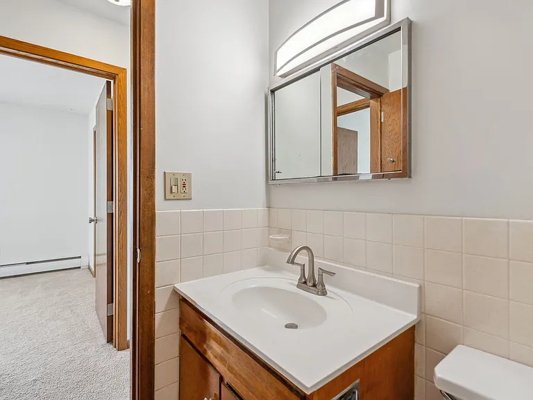 Rose Mall Apartments — Photo 7