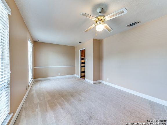 3rd image of 714 Balboa Dr