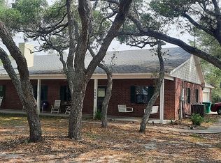 1402 W Johnson Ave, Aransas pass, TX 78336