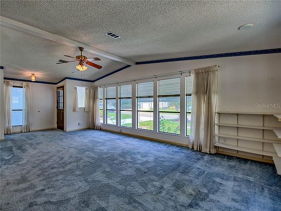 4th image of 1144 Paradise Dr