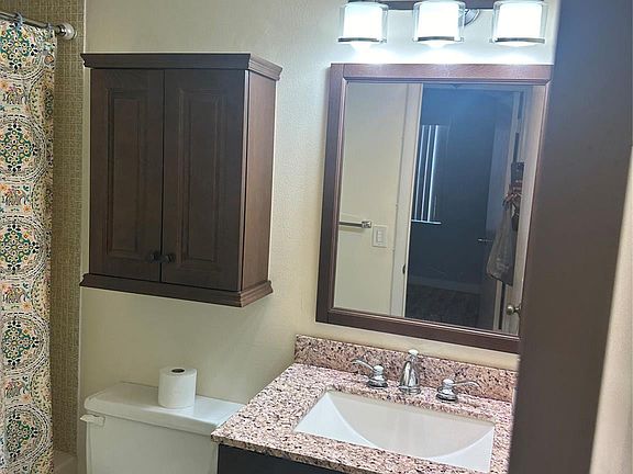 5th image of 9420 Sunrise Lakes Boulevard #109