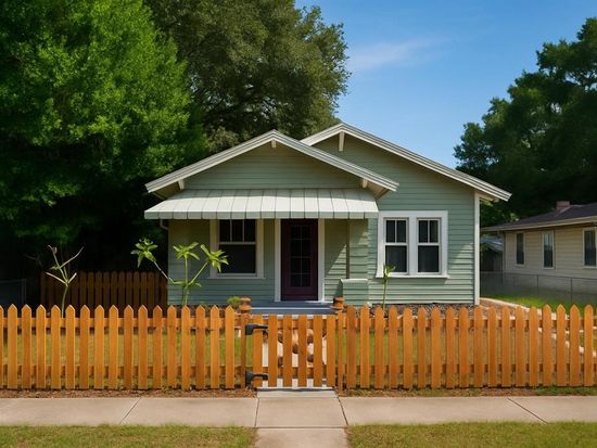 1204 E EMMA STREET, Tampa, FL 33603