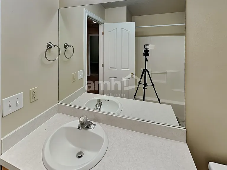 2187 Dakota Ave — Photo 14