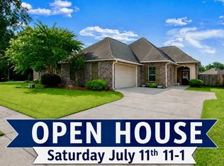 30682 Dunn Rd, Denham Springs, LA 70726