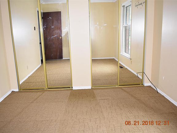 5th image of 24 Harneywold Dr