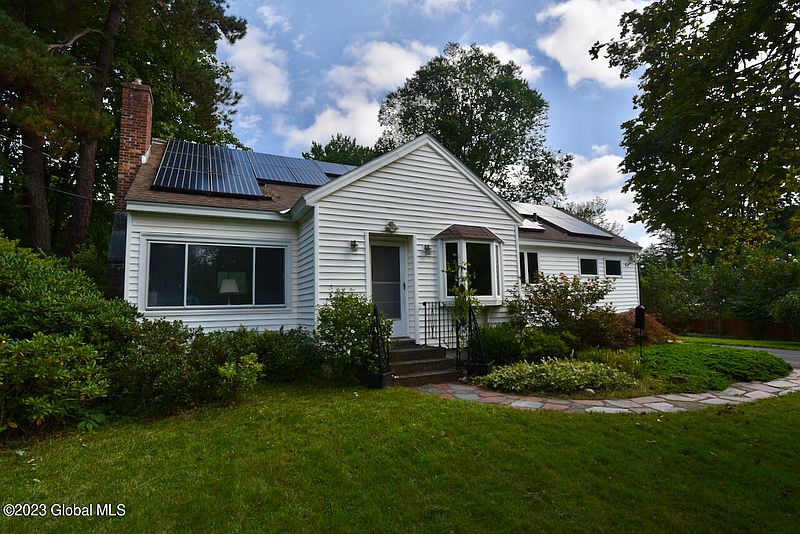 2nd image of 2413 Loudon Place