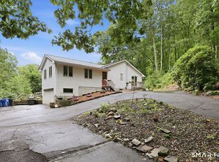 17 Bonair Road, Tolland, CT 06084