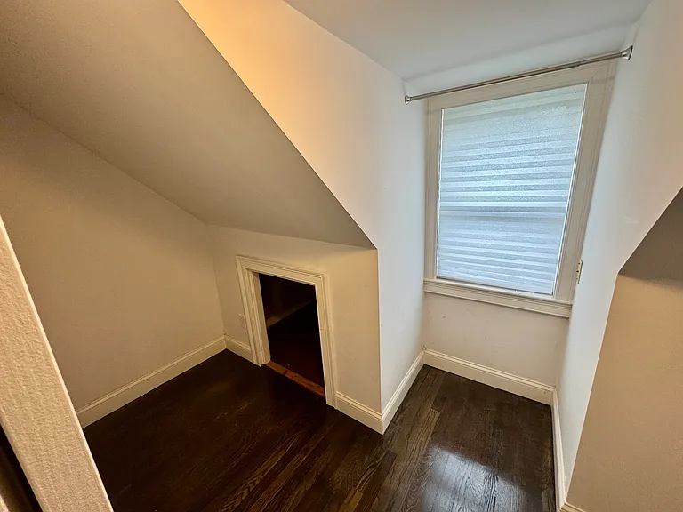 26 Fairview Ave — Photo 22