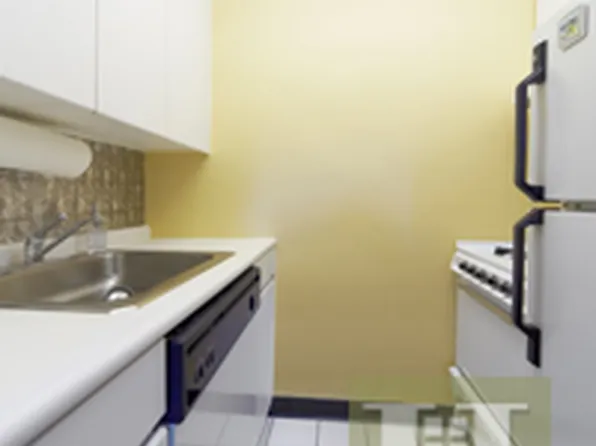 63 East 9th Street image 1 of 5