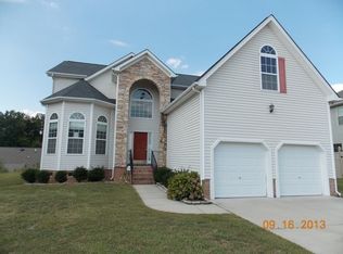 2253 Flowing Dr, Raleigh, NC 27610