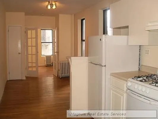 Rented by Magnum Realty Holdings, LLC | media 17