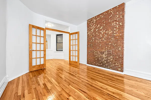 Rented by REAL New York | media 4