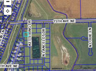 1415 Kettering Dr, Aberdeen, SD 57401