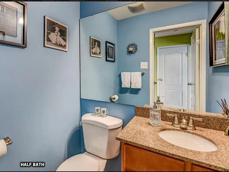 1210 Clarkson Ct #1210 — Photo 17