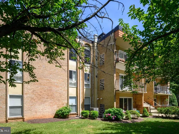 11911 Parklawn Dr APT 303, Rockville, MD 20852
