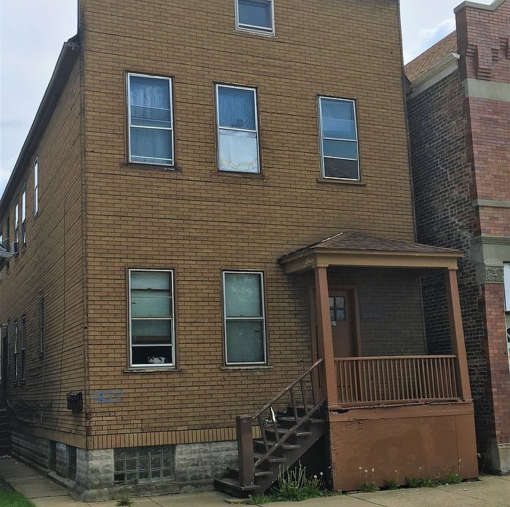 1st image of 4827 W 28th St
