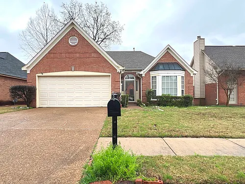 9347 Garden Woods Dr Photo 1