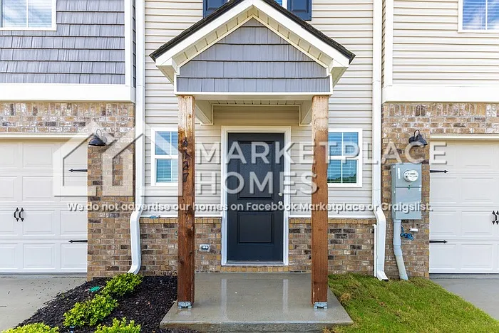 4127 Hudson Rd — Photo 2