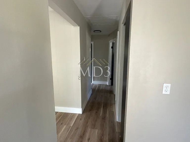 5662 Parchester Dr — Photo 11