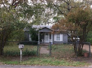 2917 Namur St, Dallas, TX 75227