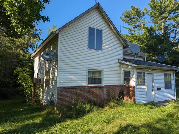 28005 New Castle Rd, Walhonding, OH 43843