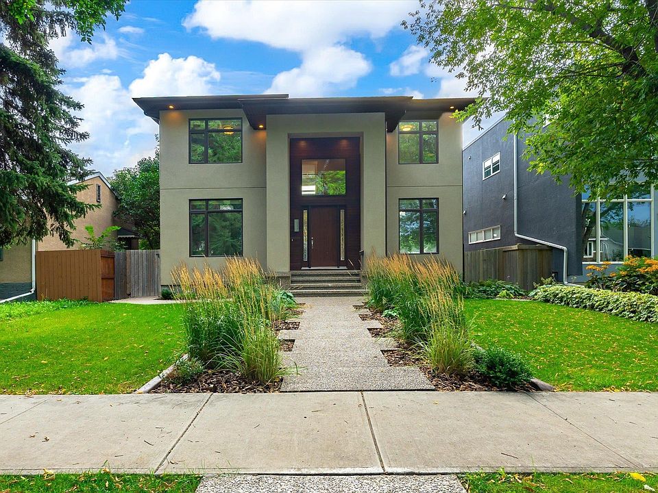 1st image of 10637 128th St NW