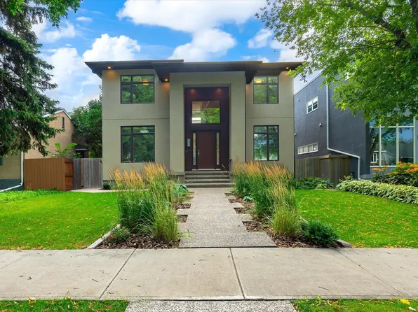 10637 128th St NW, Edmonton, AB T5N 1W6