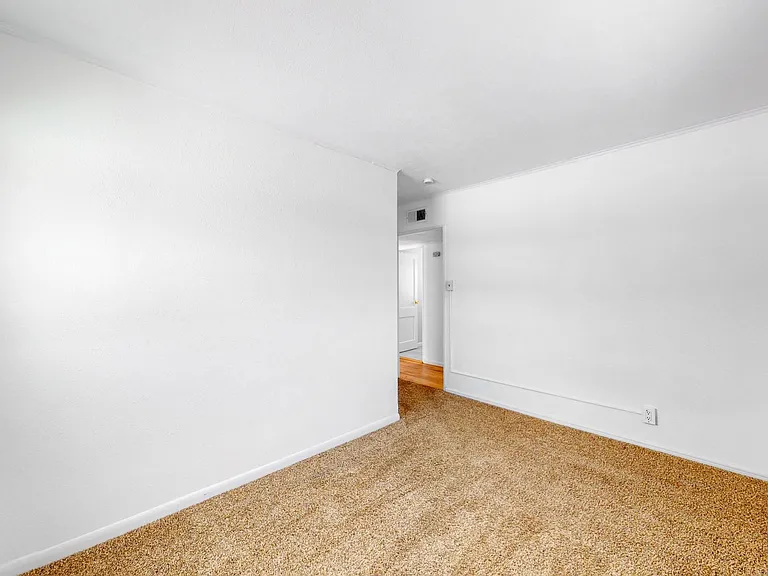 1770 Willow St — Photo 21