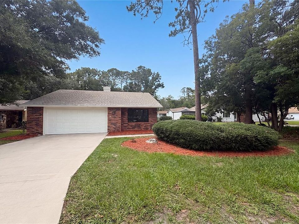 1st image of 8 Bumelia Ct