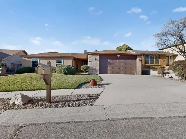 5523 Vista Sandia NE, Albuquerque, NM 87111