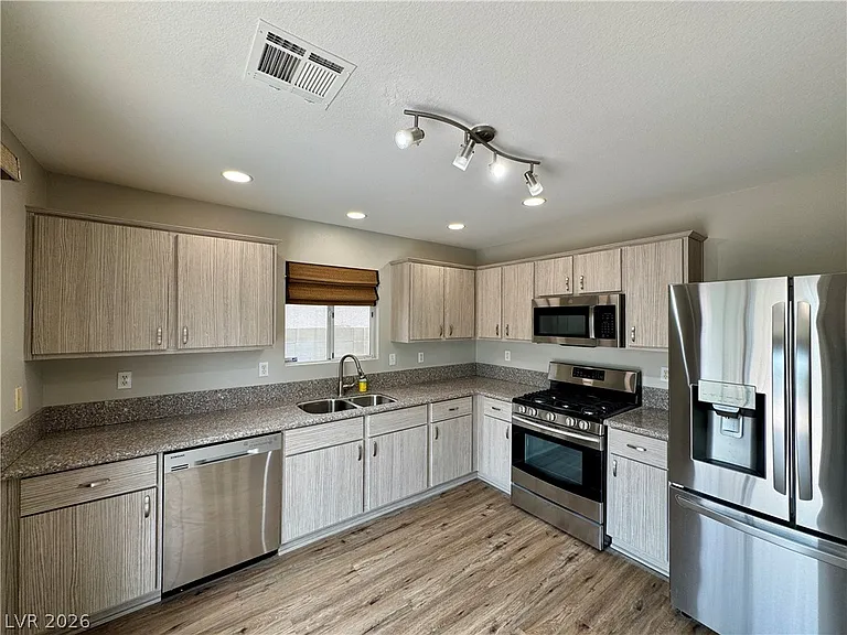 628 Carlos Julio Ave — Photo 13
