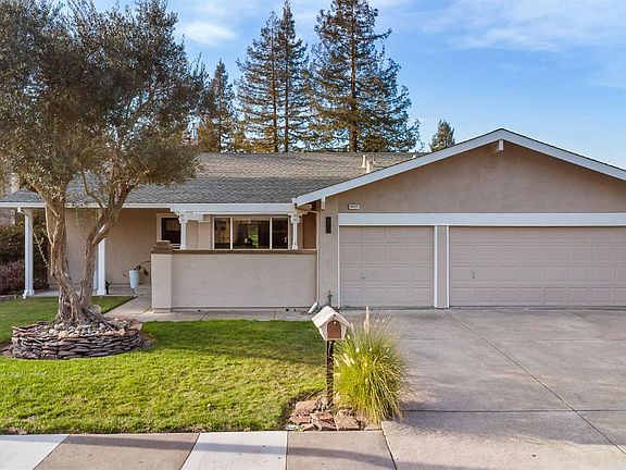 3rd image of 4997 Fern Pl