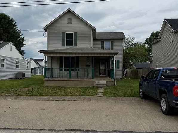 419 Poplar Ave, Williamstown, WV 26187