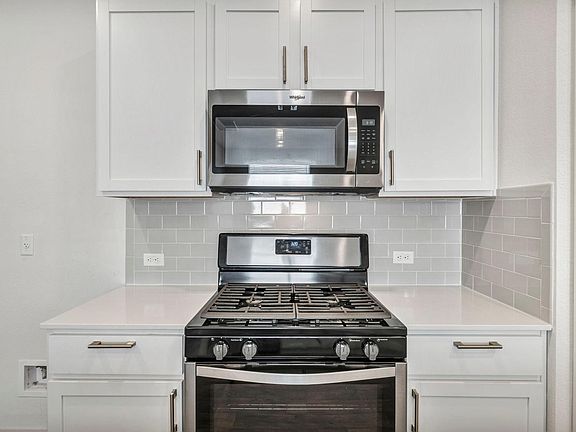 2nd image of 231 Lavaca River Ln